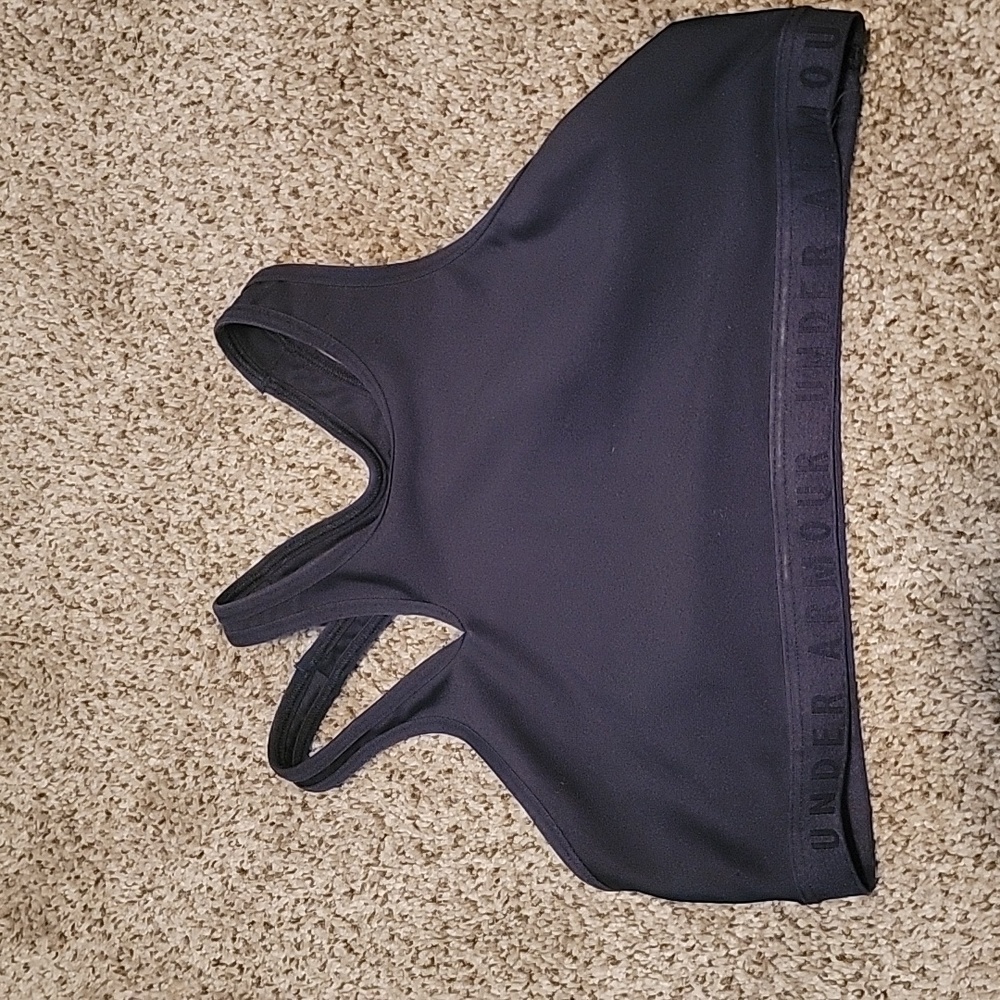 Under Armour black sports bra